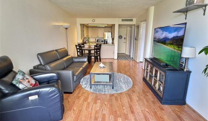 440 Seaside Avenue,Honolulu,Hawaii,96815,1 Bedroom Bedrooms,1 BathroomBathrooms,Condo/Townhouse,Seaside,9,18805426