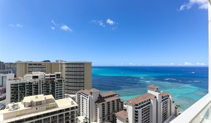 223 Saratoga Road,Honolulu,Hawaii,96815,1 Bedroom Bedrooms,2 BathroomsBathrooms,Condo/Townhouse,Saratoga,30,18364197