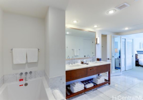 223 Saratoga Road,Honolulu,Hawaii,96815,1 Bedroom Bedrooms,2 BathroomsBathrooms,Condo/Townhouse,Saratoga,30,18364197