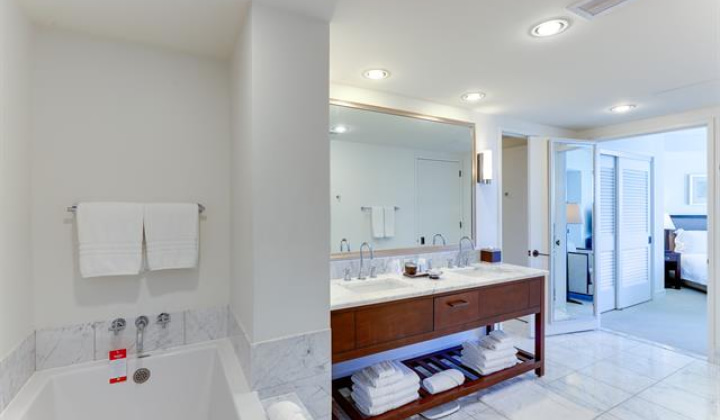 223 Saratoga Road,Honolulu,Hawaii,96815,1 Bedroom Bedrooms,2 BathroomsBathrooms,Condo/Townhouse,Saratoga,30,18364197