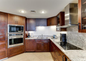 223 Saratoga Road,Honolulu,Hawaii,96815,1 Bedroom Bedrooms,2 BathroomsBathrooms,Condo/Townhouse,Saratoga,30,18364197