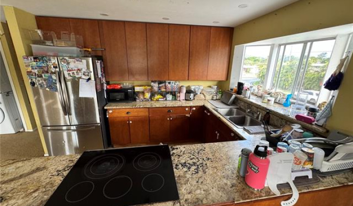 1564 Ulupuni Street,Kailua,Hawaii,96734,7 Bedrooms Bedrooms,4 BathroomsBathrooms,Single family,Ulupuni,18364316