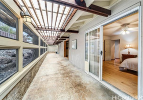 101 Nawiliwili Street,Honolulu,Hawaii,96825,4 ベッドルーム ベッドルーム,4 バスルームバスルーム,一戸建て,Nawiliwili,18806333