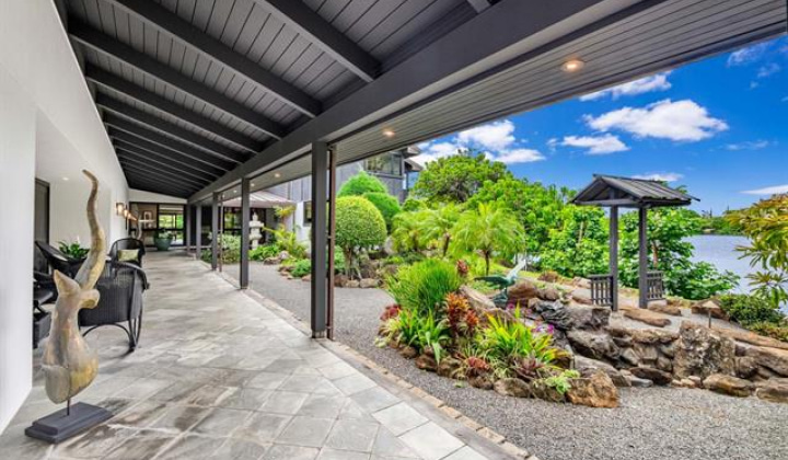 6015 Kalanianaole Highway,Honolulu,Hawaii,96821,5 ベッドルーム ベッドルーム,6 バスルームバスルーム,一戸建て,Kalanianaole,19516156