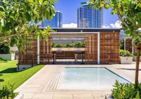 987 Queen Street,Honolulu,Hawaii,96814,1 ベッドルーム ベッドルーム,1 バスルームバスルーム,コンド / タウンハウス,Queen,12,18364340