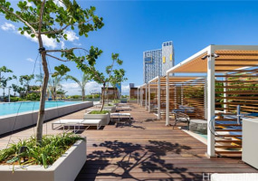 987 Queen Street,Honolulu,Hawaii,96814,1 Bedroom Bedrooms,1 BathroomBathrooms,Condo/Townhouse,Queen,41,19076406