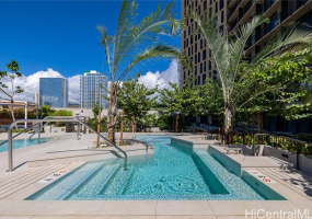 987 Queen Street,Honolulu,Hawaii,96814,1 Bedroom Bedrooms,1 BathroomBathrooms,Condo/Townhouse,Queen,41,19076406