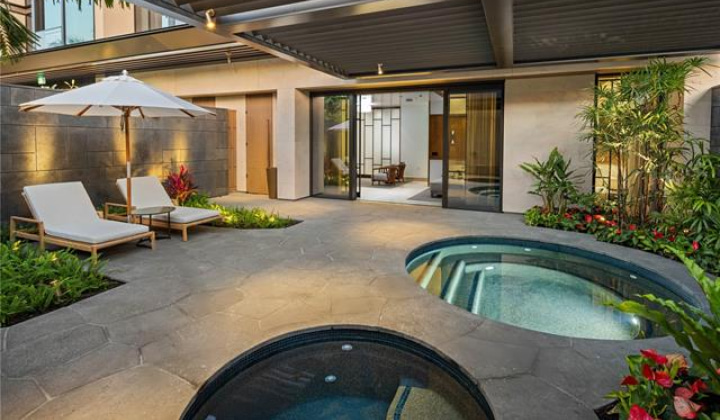 1100 Ala Moana Boulevard,Honolulu,Hawaii,96814,2 Bedrooms Bedrooms,2 BathroomsBathrooms,Condo/Townhouse,Ala Moana,14,18364717