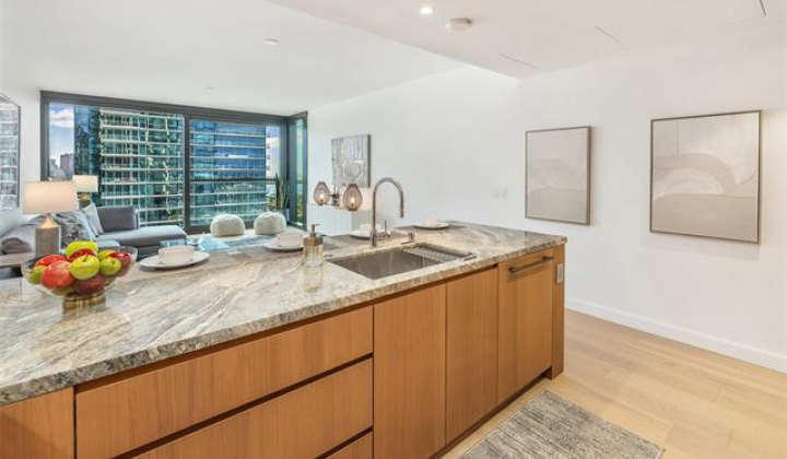 1100 Ala Moana Boulevard,Honolulu,Hawaii,96814,2 Bedrooms Bedrooms,2 BathroomsBathrooms,Condo/Townhouse,Ala Moana,14,18364717