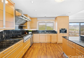 941 Aliamanu Place,Honolulu,Hawaii,96818,4 ベッドルーム ベッドルーム,4 バスルームバスルーム,一戸建て,Aliamanu,18364754