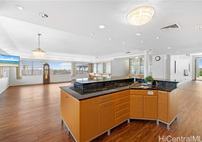 941 Aliamanu Place,Honolulu,Hawaii,96818,4 ベッドルーム ベッドルーム,4 バスルームバスルーム,一戸建て,Aliamanu,18364754