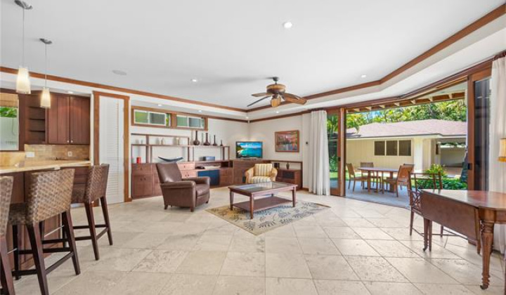 950 Kealaolu Avenue,Honolulu,Hawaii,96816,5 ベッドルーム ベッドルーム,5 バスルームバスルーム,一戸建て,Kealaolu,19516536