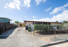 1353 Kuloaa Place,Kailua,Hawaii,96734,4 Bedrooms Bedrooms,2 BathroomsBathrooms,Single family,Kuloaa,18364757