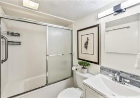 2281 Ala Wai Boulevard,Honolulu,Hawaii,96815,1 ベッドルーム ベッドルーム,1 バスルームバスルーム,コンド / タウンハウス,Ala Wai,5,18365538