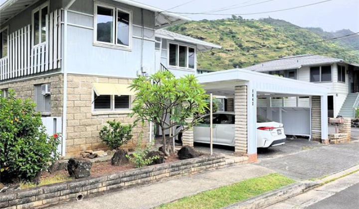 1842 Mahana Street,Honolulu,Hawaii,96816,6 Bedrooms Bedrooms,2 BathroomsBathrooms,Single family,Mahana,19516985