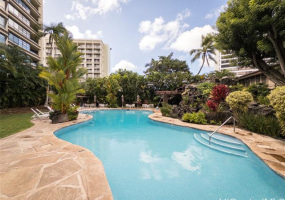 1525 Wilder Avenue,Honolulu,Hawaii,96822,2 ベッドルーム ベッドルーム,2 バスルームバスルーム,コンド / タウンハウス,Wilder,8,18365751