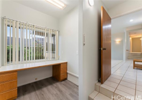 1576 Kamohoalii Street,Honolulu,Hawaii,96819,3 ベッドルーム ベッドルーム,2 バスルームバスルーム,一戸建て,Kamohoalii,18365815