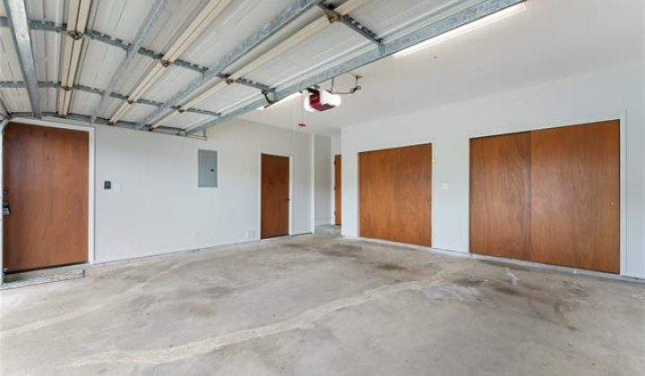 1576 Kamohoalii Street,Honolulu,Hawaii,96819,3 ベッドルーム ベッドルーム,2 バスルームバスルーム,一戸建て,Kamohoalii,18365815