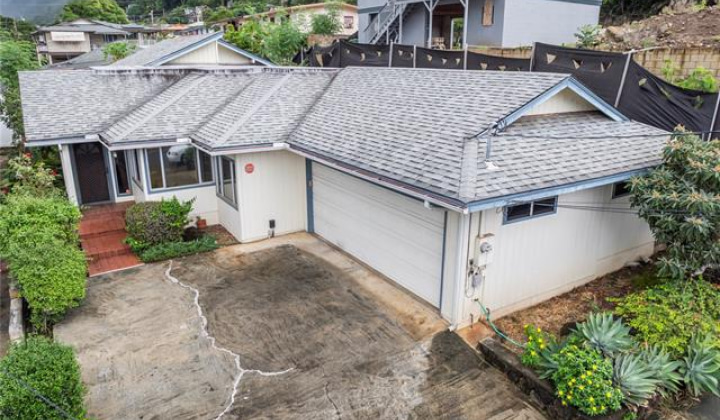 1576 Kamohoalii Street,Honolulu,Hawaii,96819,3 ベッドルーム ベッドルーム,2 バスルームバスルーム,一戸建て,Kamohoalii,18365815