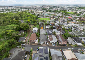 1576 Kamohoalii Street,Honolulu,Hawaii,96819,3 ベッドルーム ベッドルーム,2 バスルームバスルーム,一戸建て,Kamohoalii,18365815