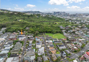 1576 Kamohoalii Street,Honolulu,Hawaii,96819,3 ベッドルーム ベッドルーム,2 バスルームバスルーム,一戸建て,Kamohoalii,18365815