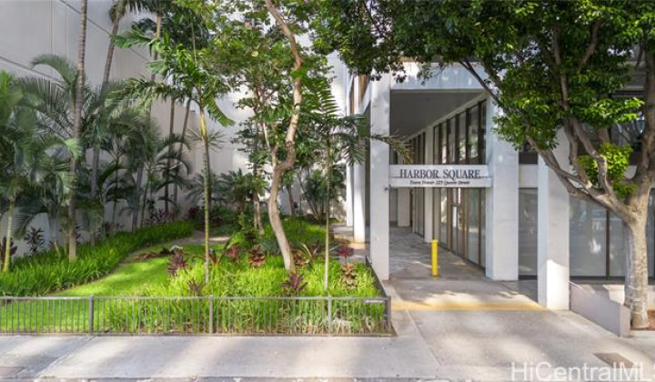 225 Queen Street,Honolulu,Hawaii,96813,2 ベッドルーム ベッドルーム,2 バスルームバスルーム,コンド / タウンハウス,Queen,8,18365816