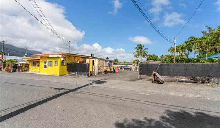 41-35 Wailea Street,Waimanalo,Hawaii,96795,3 Bedrooms Bedrooms,1 BathroomBathrooms,Single family,Wailea,18366471
