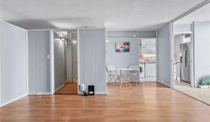 419A Atkinson Drive,Honolulu,Hawaii,96814,2 ベッドルーム ベッドルーム,1 バスルームバスルーム,コンド / タウンハウス,Atkinson,12,18366829
