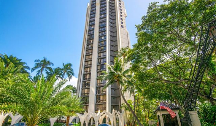 300 Wai Nani Way,Honolulu,Hawaii,96815,1 ベッドルーム ベッドルーム,1 バスルームバスルーム,コンド / タウンハウス,Wai Nani,16,18809990