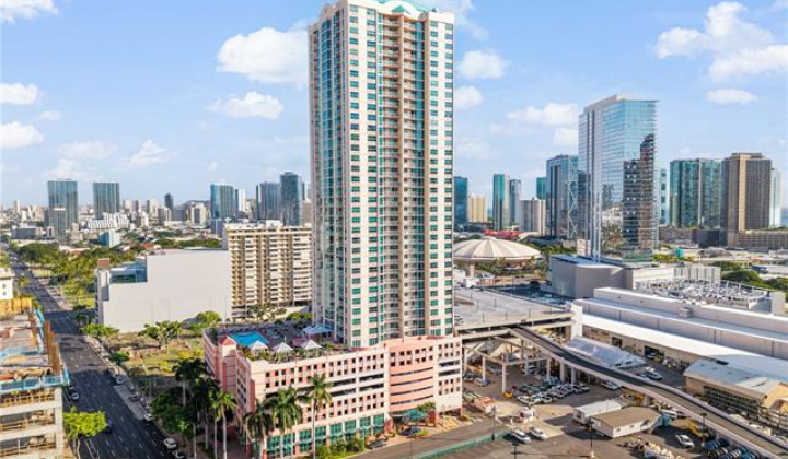 801 King Street,Honolulu,Hawaii,96813,2 ベッドルーム ベッドルーム,2 バスルームバスルーム,コンド / タウンハウス,King,12,19518425