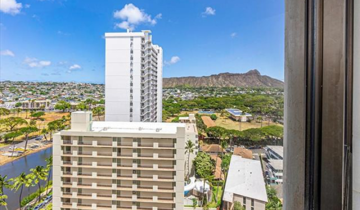 300 Wai Nani Way,Honolulu,Hawaii,96815,1 ベッドルーム ベッドルーム,1 バスルームバスルーム,コンド / タウンハウス,Wai Nani,16,18809990
