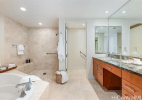 1288 Ala Moana Boulevard,Honolulu,Hawaii,96814,2 Bedrooms Bedrooms,2 BathroomsBathrooms,Condo/Townhouse,Ala Moana,13,18367231