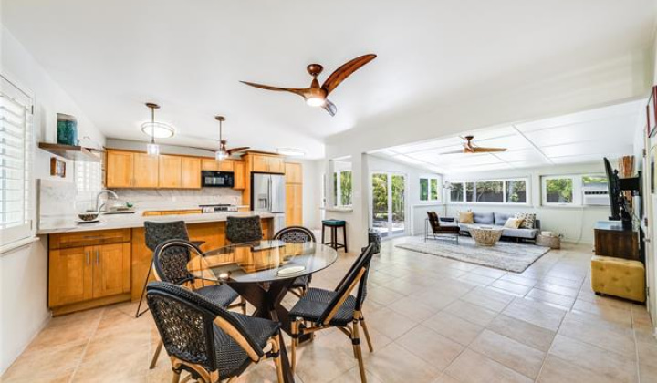 539 Kainalu Drive,Kailua,Hawaii,96734,4 ベッドルーム ベッドルーム,4 バスルームバスルーム,一戸建て,Kainalu,18810334