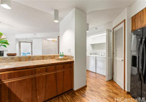 1525 Wilder Avenue,Honolulu,Hawaii,96822,1 ベッドルーム ベッドルーム,1 バスルームバスルーム,コンド / タウンハウス,Wilder,4,18810365