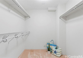1525 Wilder Avenue,Honolulu,Hawaii,96822,1 ベッドルーム ベッドルーム,1 バスルームバスルーム,コンド / タウンハウス,Wilder,4,18810365