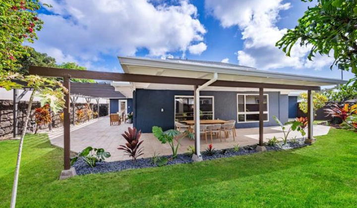 7112 Naakea Street,Honolulu,Hawaii,96825,4 Bedrooms Bedrooms,3 BathroomsBathrooms,Single family,Naakea,18367431