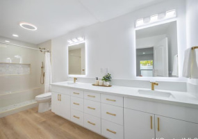 7112 Naakea Street,Honolulu,Hawaii,96825,4 Bedrooms Bedrooms,3 BathroomsBathrooms,Single family,Naakea,18367431