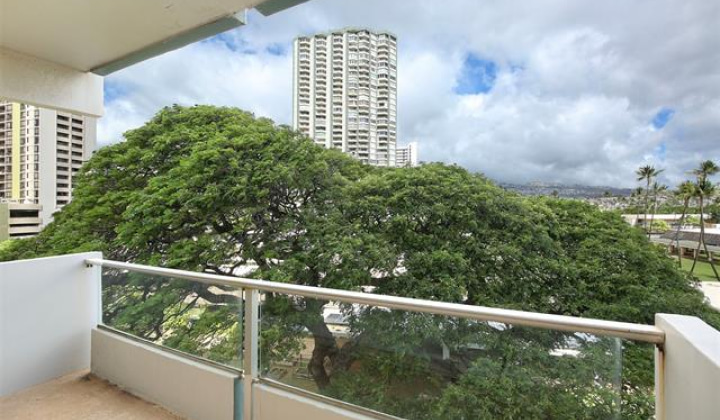 383 Kalaimoku Street,Honolulu,Hawaii,96815,1 Bedroom Bedrooms,1 BathroomBathrooms,Condo/Townhouse,Kalaimoku,29,17925698