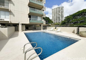 240 Makee Road,Honolulu,Hawaii,96815,1 ベッドルーム ベッドルーム,1 バスルームバスルーム,コンド / タウンハウス,Makee,4,18367568