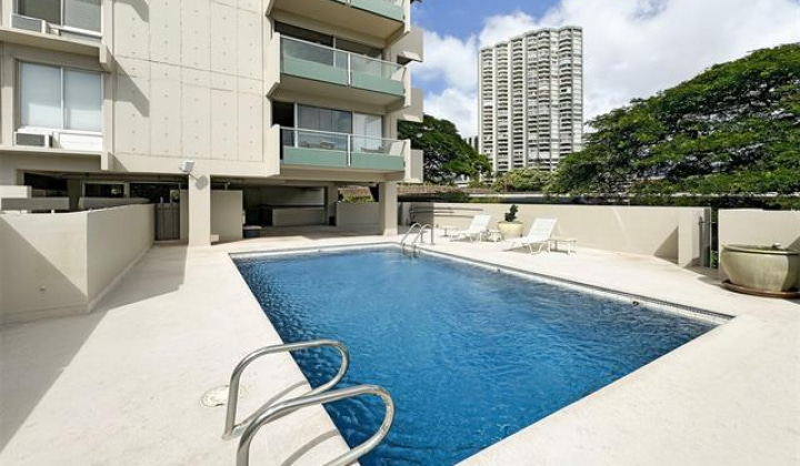 240 Makee Road,Honolulu,Hawaii,96815,1 ベッドルーム ベッドルーム,1 バスルームバスルーム,コンド / タウンハウス,Makee,4,18367568
