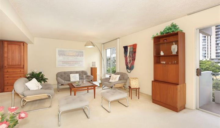 240 Makee Road,Honolulu,Hawaii,96815,1 ベッドルーム ベッドルーム,1 バスルームバスルーム,コンド / タウンハウス,Makee,4,18367568