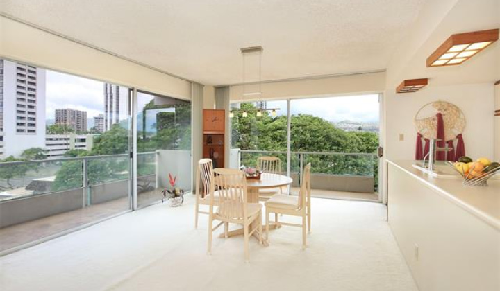240 Makee Road,Honolulu,Hawaii,96815,1 ベッドルーム ベッドルーム,1 バスルームバスルーム,コンド / タウンハウス,Makee,4,18367568