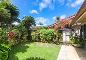 1045 Kapunapuna Way,Honolulu,Hawaii,96825,4 Bedrooms Bedrooms,3 BathroomsBathrooms,Single family,Kapunapuna,18367744