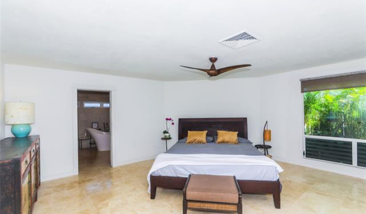 1045 Kapunapuna Way,Honolulu,Hawaii,96825,4 Bedrooms Bedrooms,3 BathroomsBathrooms,Single family,Kapunapuna,18367744