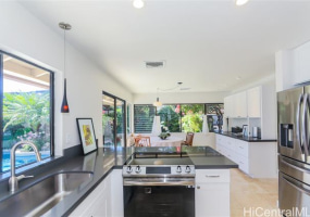 1045 Kapunapuna Way,Honolulu,Hawaii,96825,4 Bedrooms Bedrooms,3 BathroomsBathrooms,Single family,Kapunapuna,18367744