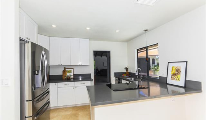 1045 Kapunapuna Way,Honolulu,Hawaii,96825,4 Bedrooms Bedrooms,3 BathroomsBathrooms,Single family,Kapunapuna,18367744