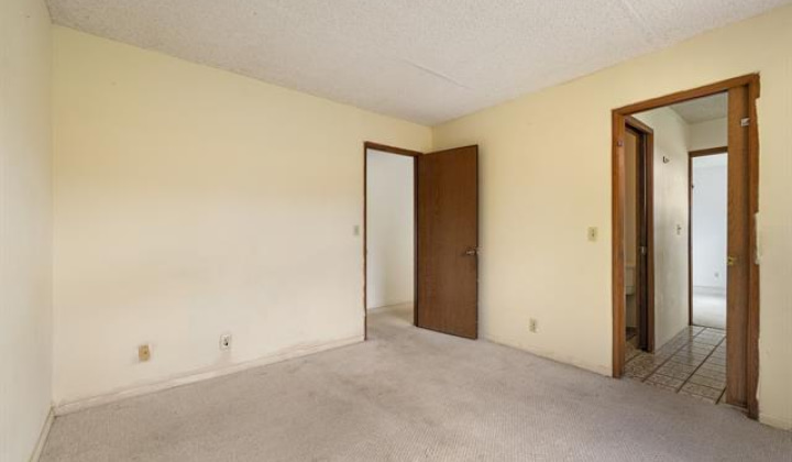 1918 Hawane Place,Honolulu,Hawaii,96821,3 ベッドルーム ベッドルーム,2 バスルームバスルーム,一戸建て,Hawane,18811450