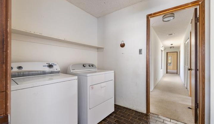 1918 Hawane Place,Honolulu,Hawaii,96821,3 ベッドルーム ベッドルーム,2 バスルームバスルーム,一戸建て,Hawane,18811450