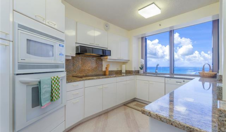 425 South Street,Honolulu,Hawaii,96813,2 ベッドルーム ベッドルーム,2 バスルームバスルーム,コンド / タウンハウス,South,36,18368274