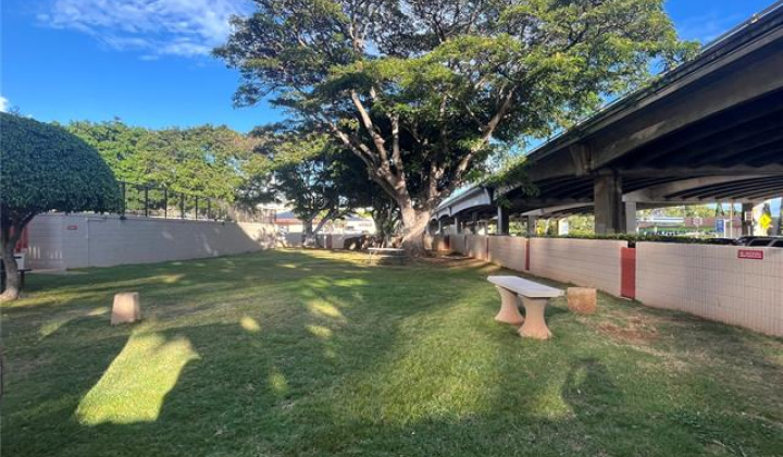 4300 Waialae Avenue,Honolulu,Hawaii,96816,2 ベッドルーム ベッドルーム,2 バスルームバスルーム,コンド / タウンハウス,Waialae,3,18368306